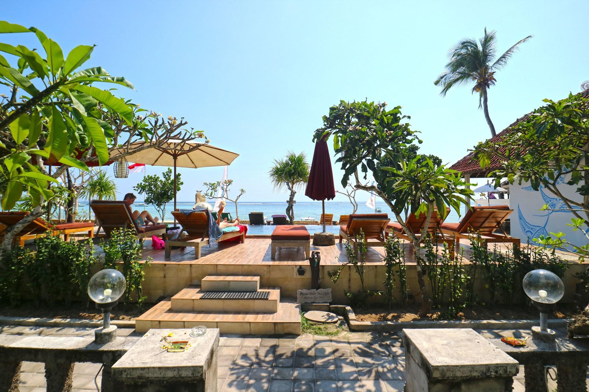 Mega Cottages Nusa Lembongan  Exterior photo